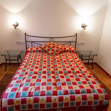 La Caseta De Holiday home *